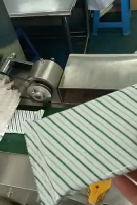 Горизонтальная высокоскоростная машина упаковки закусок попкорна