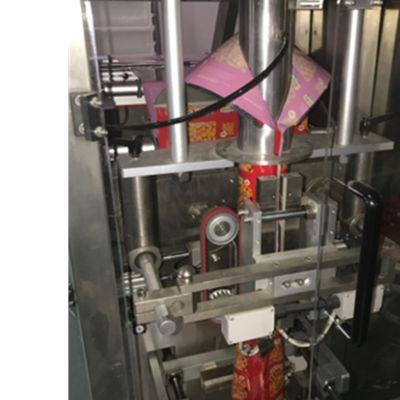 Вертикальный стойте вверх тип машина упаковки риса мешка